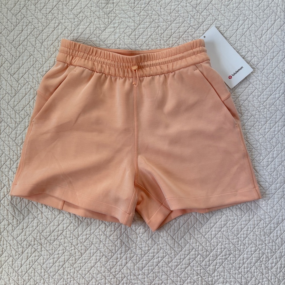 lululemon athletica Softstreme Peach Bellini High Rise Short 4”